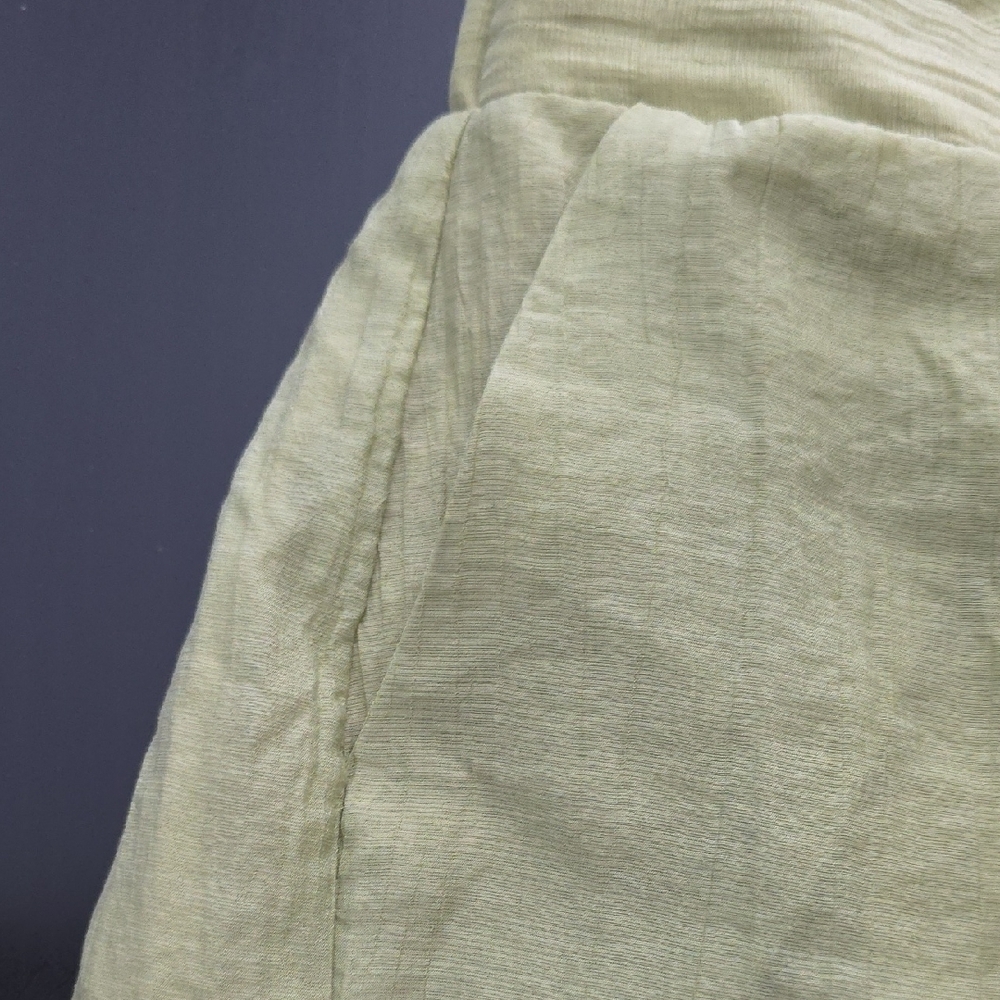 Hanan Textured Button Down Top & Wide Leg Pants - Cypress Green - Picture 5 of 10